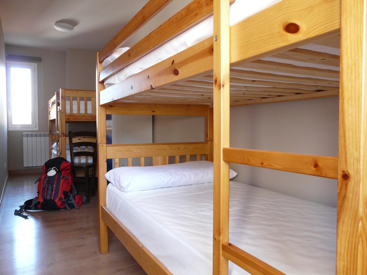 Albergue San Nicolas Larrasoana Εξωτερικό φωτογραφία