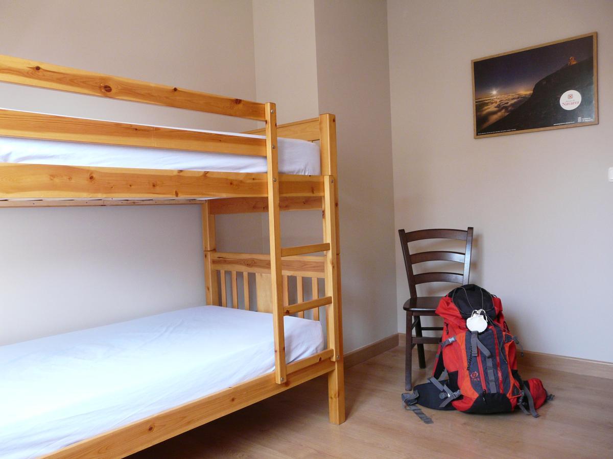 Albergue San Nicolas Larrasoana Εξωτερικό φωτογραφία